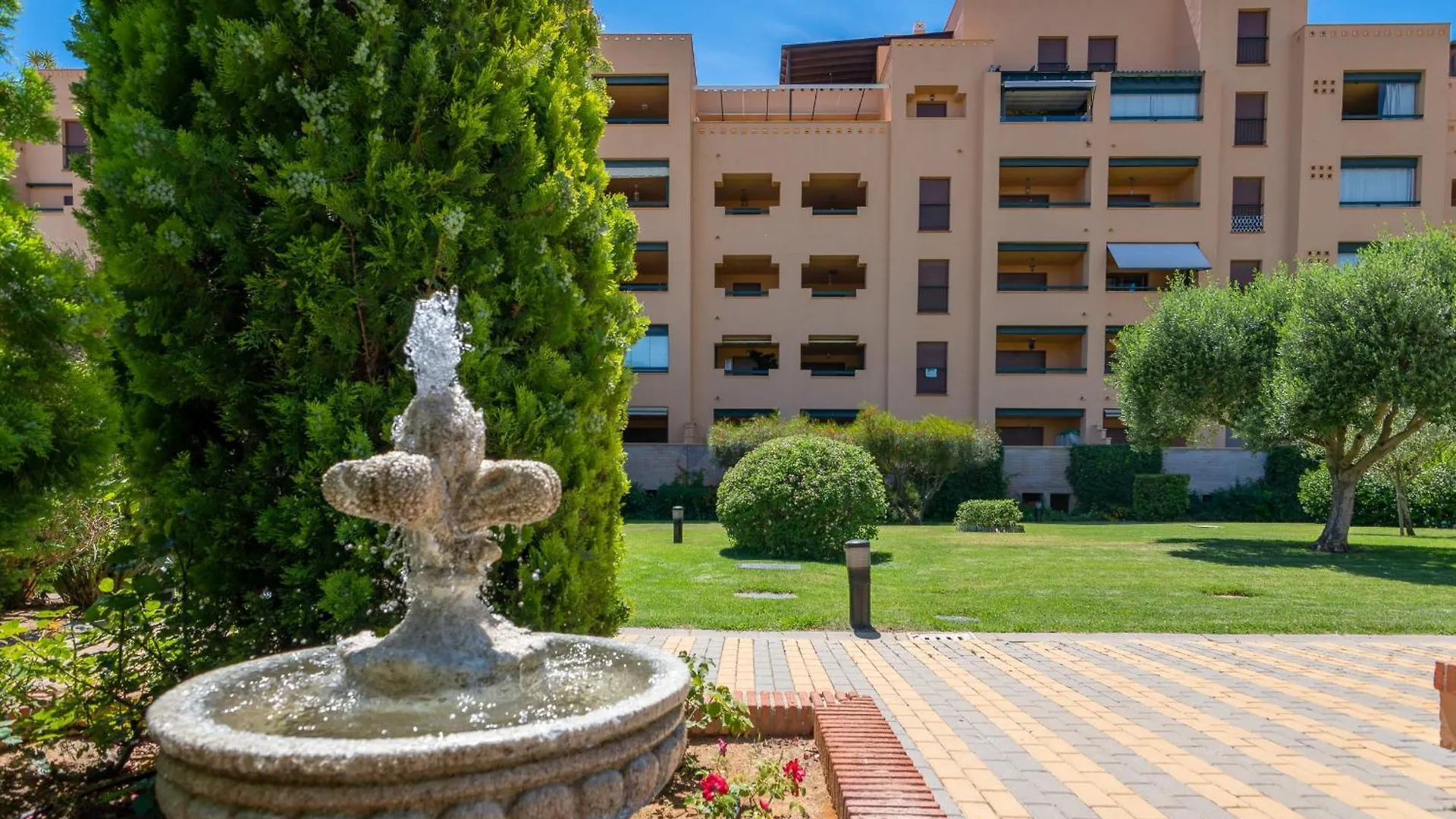Apartament Los Albatros By H - Playa De Los Haraganes Hahb101P50 Isla Canela